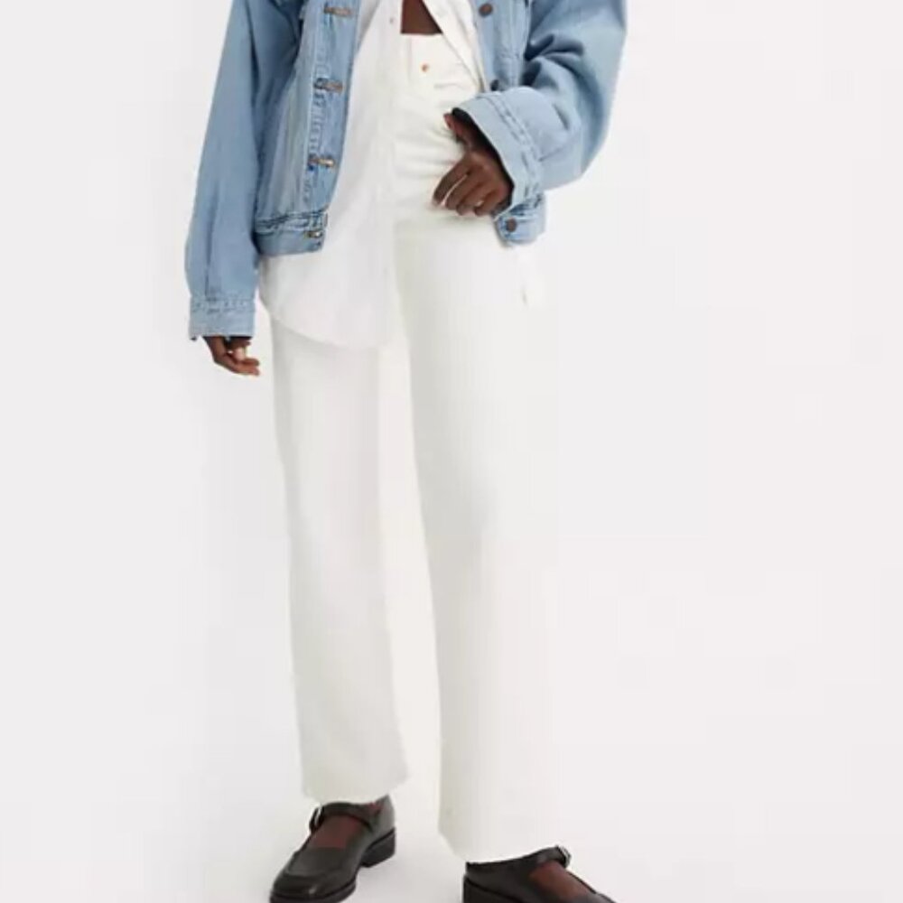 Levi’s Ribcage Straight Ankle White Jeans Button Fly Boho Coastal Vacation Sz 28